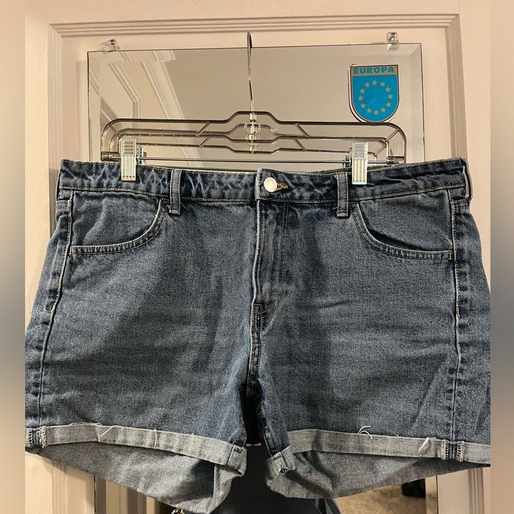 H&M Dark Blue Jean Shorts